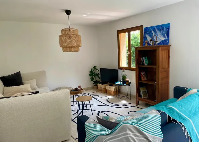 Maison Cote Et Champs